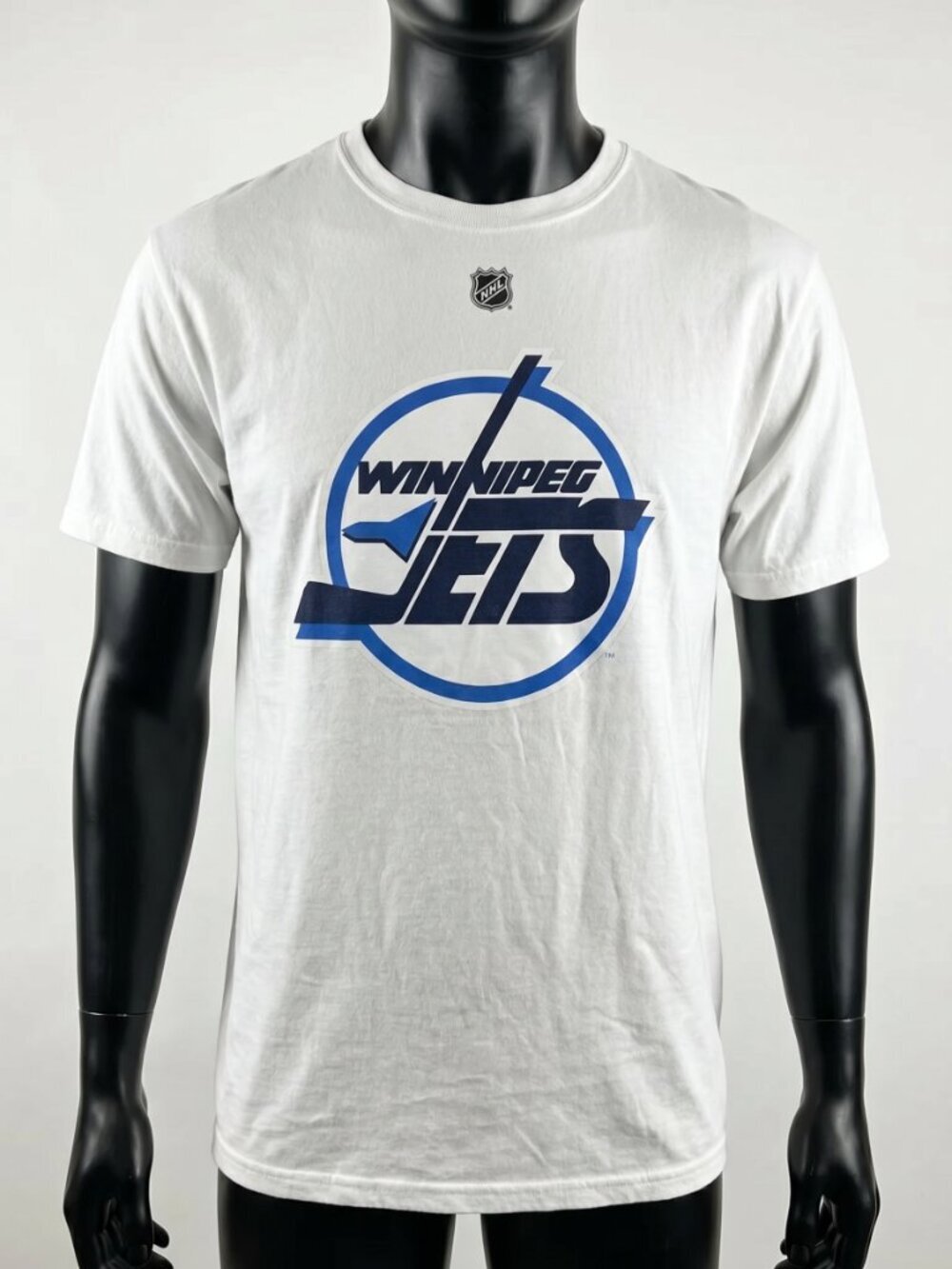 Mens Winnipeg Jets TShirt (XL)
